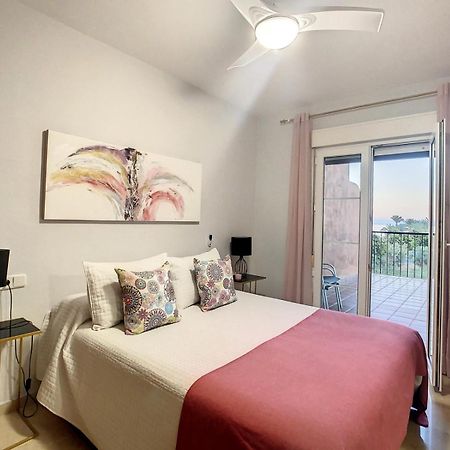 Apartamento Playa La Vina P ตอร์เรโมลิโนส ภายนอก รูปภาพ