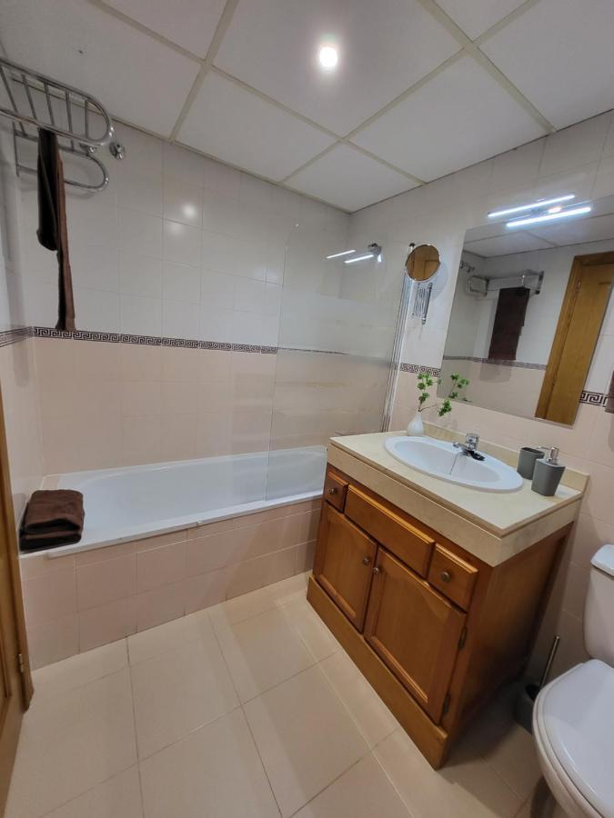 Apartamento Playa La Vina P ตอร์เรโมลิโนส ภายนอก รูปภาพ